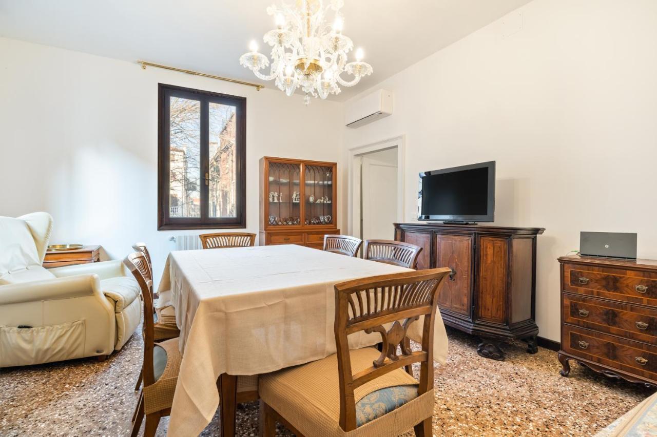Del Remer Apartment - 5Mins From San Marco Sq البندقية المظهر الخارجي الصورة