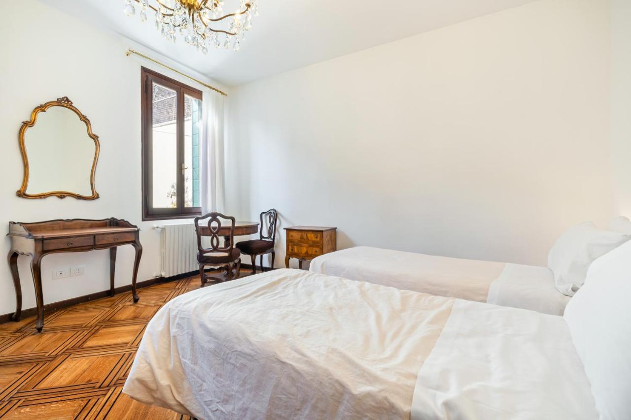 Del Remer Apartment - 5Mins From San Marco Sq البندقية المظهر الخارجي الصورة
