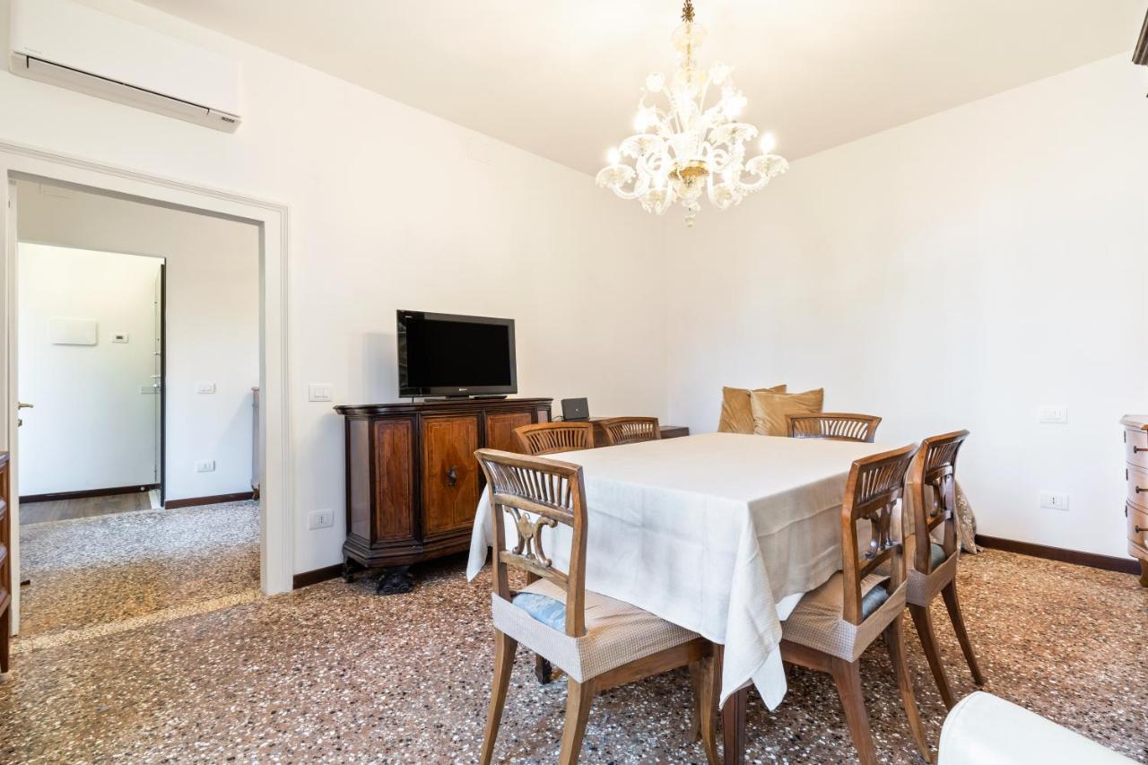 Del Remer Apartment - 5Mins From San Marco Sq البندقية المظهر الخارجي الصورة
